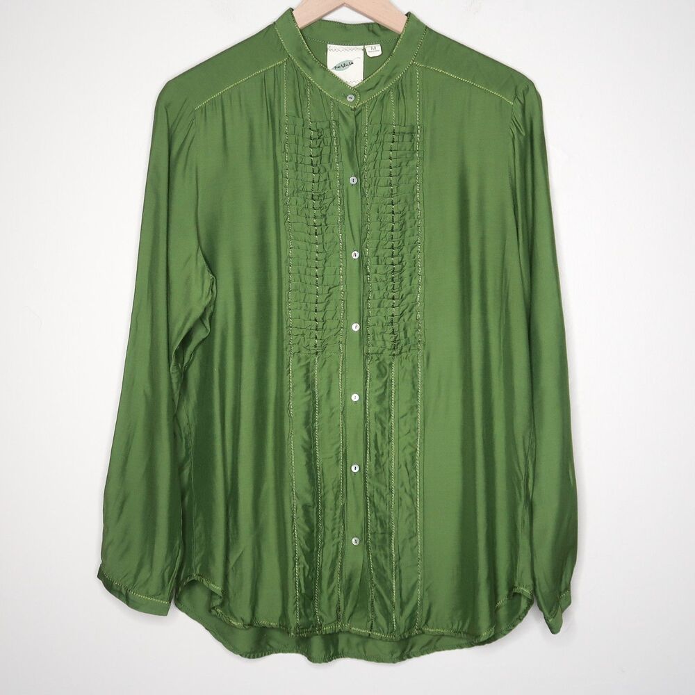 Green Button-Front Pintuck Blouse - Women